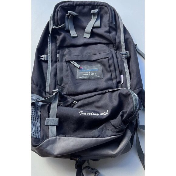 New Moutaintop Outdoor Adventure Travel 40L Backpack Black Gray with Rain Sheild - Picture 12 of 16